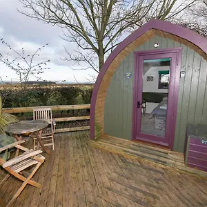 Seaways Glamping, Oak Apartment
