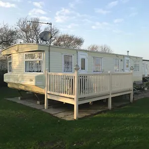 Coles Caravan Holiday home
